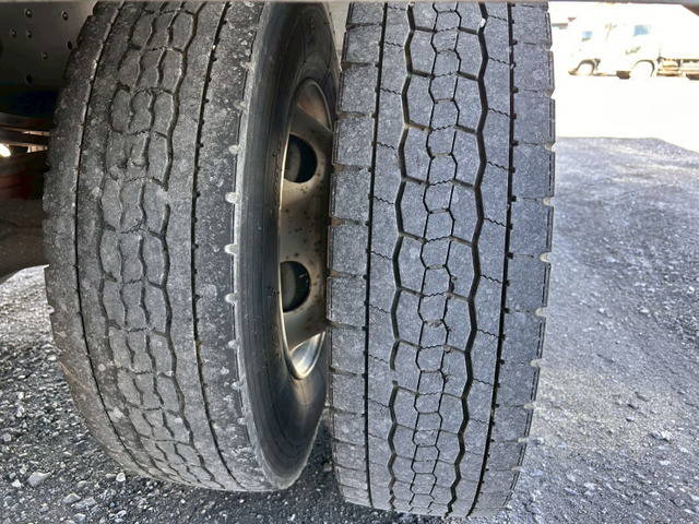 いすゞフォワードアルミウイング中型（4t）[写真37]