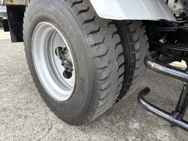 三菱ファイターダンプ中型（4t）[写真17]