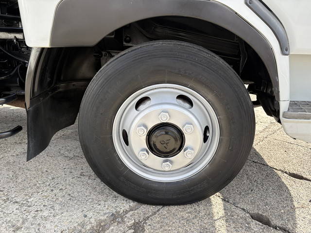 三菱ファイターダンプ中型（4t）[写真19]