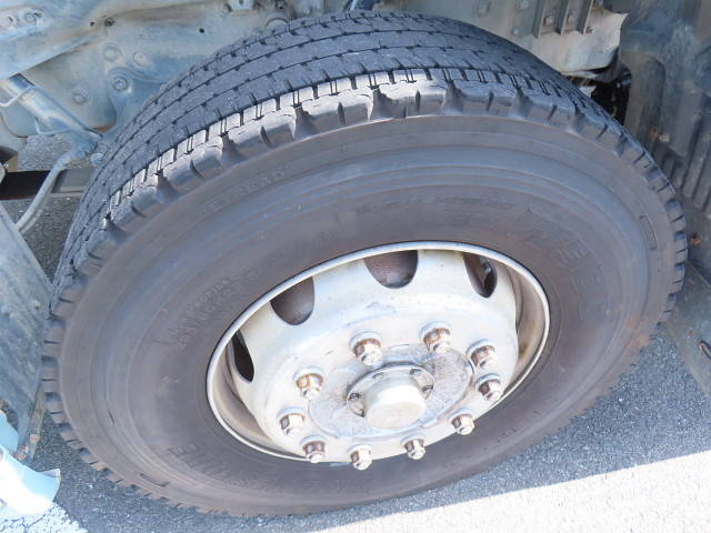 日野プロフィアダンプ大型（10t）[写真12]