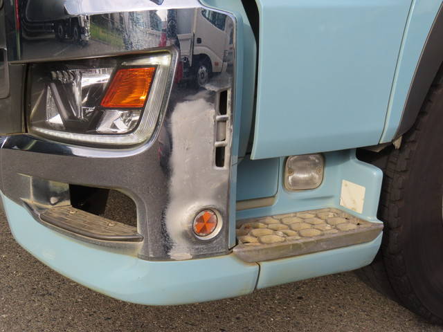 日野プロフィアダンプ大型（10t）[写真36]