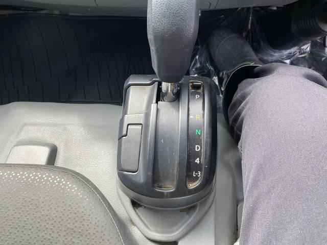 日野デュトロパネルバン小型（2t・3t）[写真14]