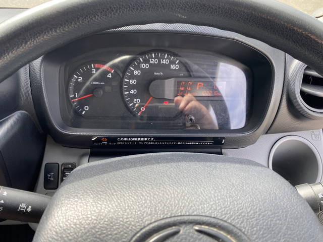 日野デュトロパネルバン小型（2t・3t）[写真16]