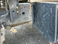 いすゞフォワードアルミウイング中型（4t）[写真33]