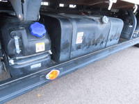 いすゞエルフ平ボディ小型（2t・3t）[写真13]