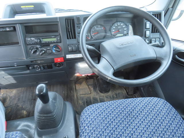 いすゞエルフ平ボディ小型（2t・3t）[写真21]