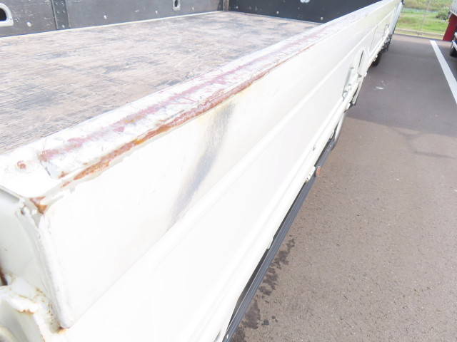 いすゞエルフ平ボディ小型（2t・3t）[写真25]