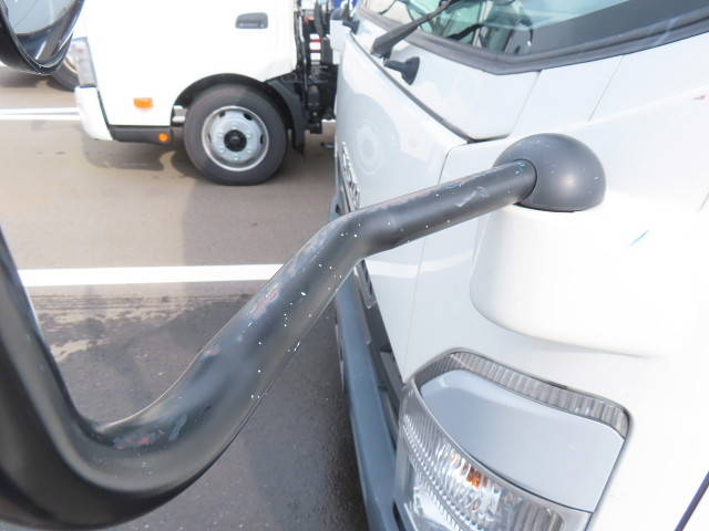 いすゞエルフ平ボディ小型（2t・3t）[写真26]