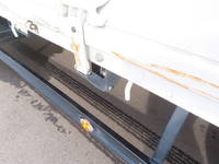 いすゞエルフ平ボディ小型（2t・3t）[写真28]