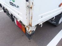 いすゞエルフ平ボディ小型（2t・3t）[写真29]