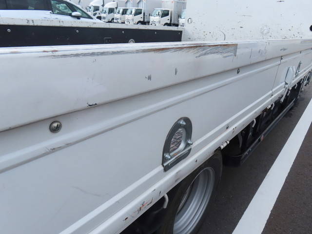 いすゞエルフ平ボディ小型（2t・3t）[写真29]