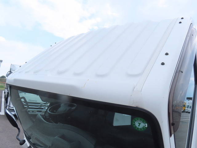 いすゞエルフ平ボディ小型（2t・3t）[写真30]