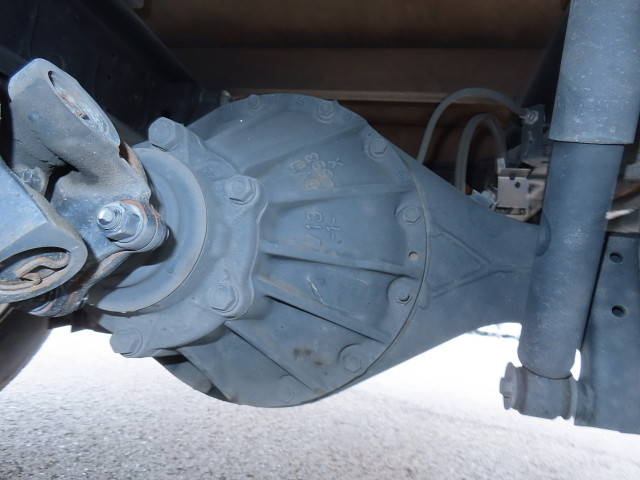 いすゞエルフ平ボディ小型（2t・3t）[写真08]