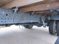 いすゞエルフ平ボディ小型（2t・3t）[写真10]