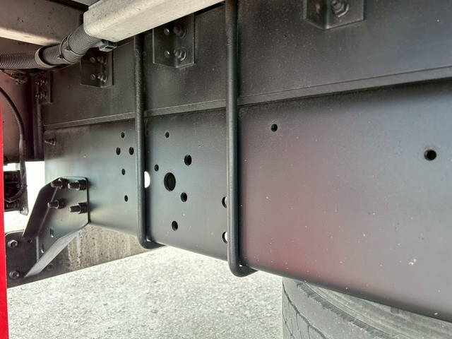 いすゞフォワードアルミウイング中型（4t）[写真29]