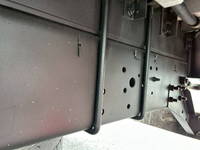 いすゞフォワードアルミウイング中型（4t）[写真32]