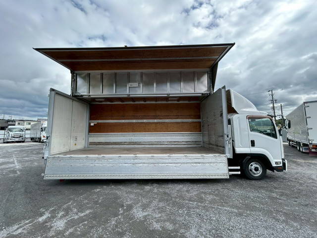 いすゞフォワードアルミウイング中型（4t）[写真07]