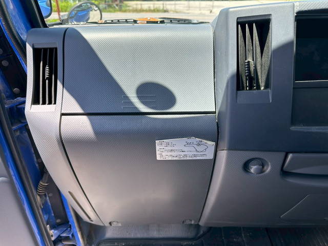いすゞエルフダンプ小型（2t・3t）[写真17]