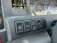 いすゞエルフダンプ小型（2t・3t）[写真23]