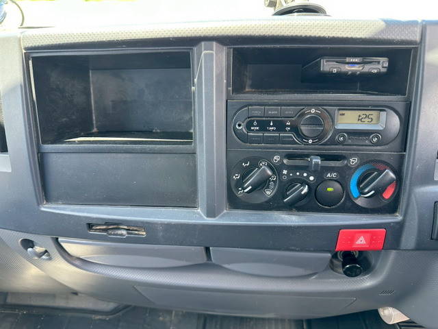 いすゞエルフダンプ小型（2t・3t）[写真25]