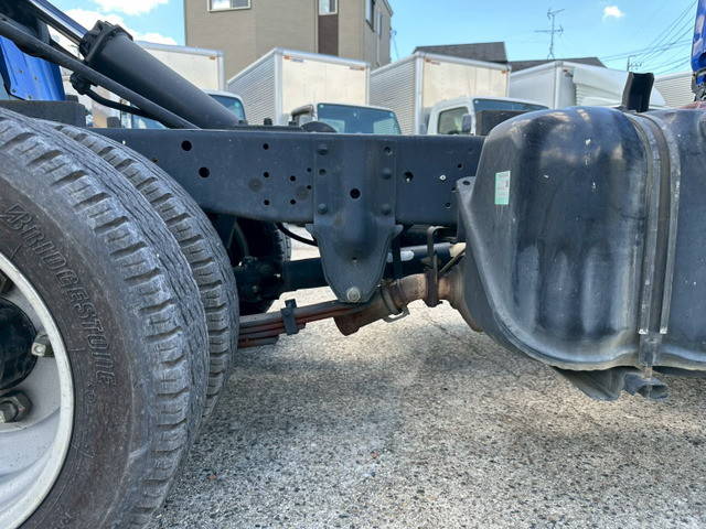 いすゞエルフダンプ小型（2t・3t）[写真37]