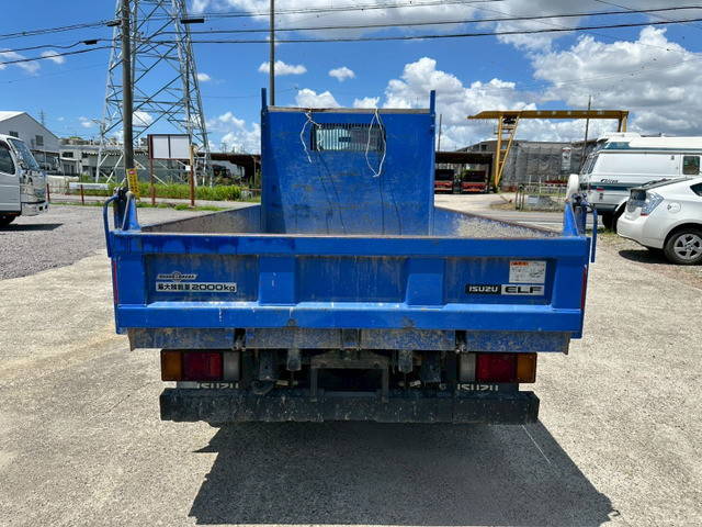 いすゞエルフダンプ小型（2t・3t）[写真08]