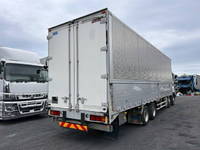 いすゞギガアルミウイング大型（10t）[写真02]