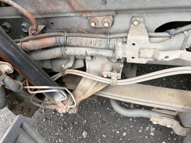 いすゞギガアルミウイング大型（10t）[写真35]