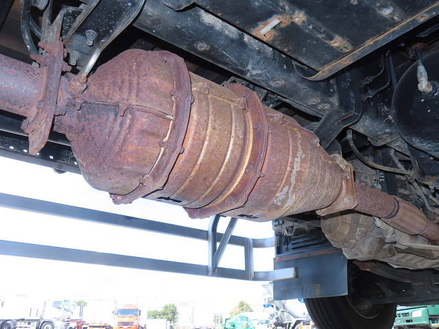 いすゞフォワードアルミブロック増トン（6t・8t）[写真11]