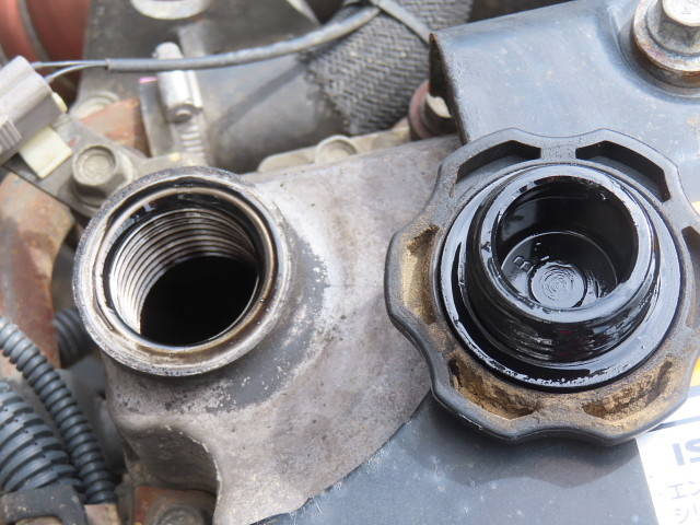 いすゞフォワードアルミブロック増トン（6t・8t）[写真16]