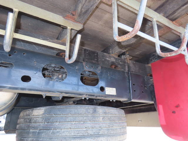 いすゞフォワードアルミブロック増トン（6t・8t）[写真09]