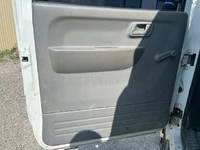 三菱ふそうキャンターダブルキャブ（Wキャブ）小型（2t・3t）[写真16]