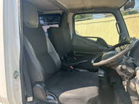 三菱ふそうキャンターダブルキャブ（Wキャブ）小型（2t・3t）[写真17]