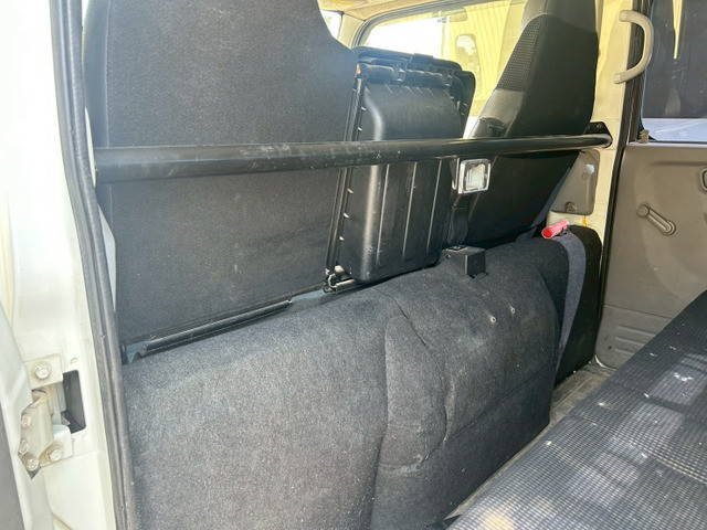 三菱ふそうキャンターダブルキャブ（Wキャブ）小型（2t・3t）[写真22]