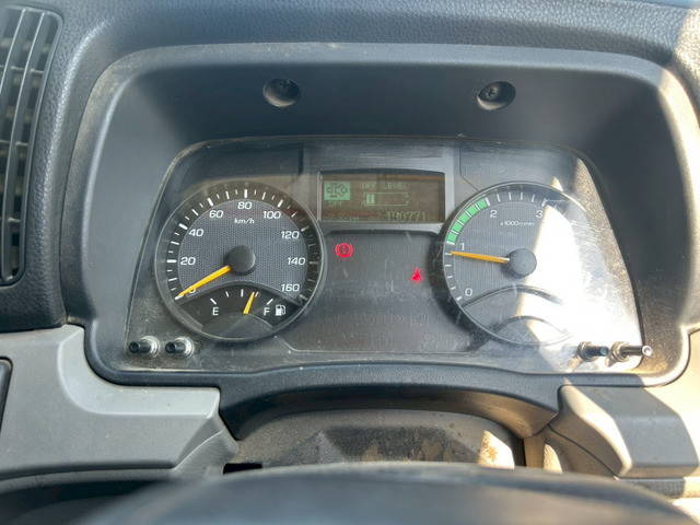 三菱ふそうキャンターダブルキャブ（Wキャブ）小型（2t・3t）[写真24]