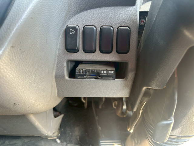 三菱ふそうキャンターダブルキャブ（Wキャブ）小型（2t・3t）[写真29]