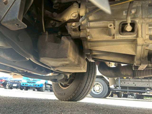 三菱ふそうキャンターダブルキャブ（Wキャブ）小型（2t・3t）[写真34]