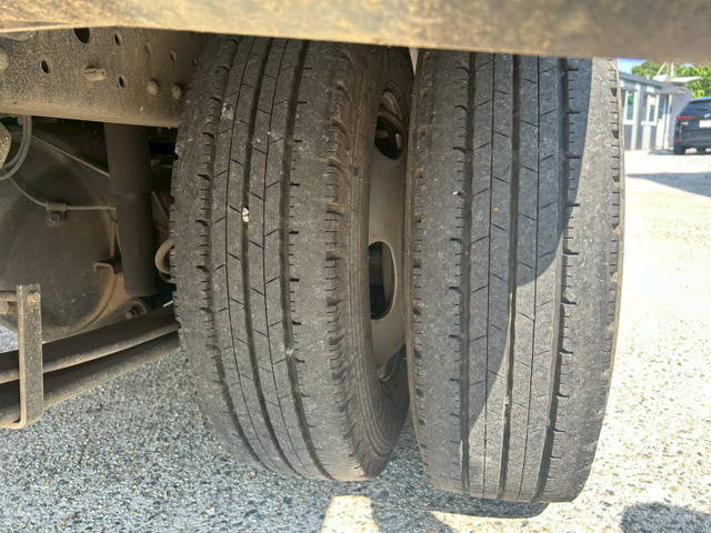 三菱ふそうキャンターダブルキャブ（Wキャブ）小型（2t・3t）[写真38]