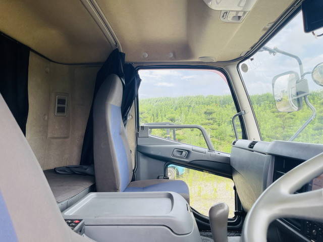 三菱ふそうファイターアルミウイング中型（4t）[写真15]