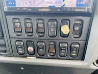 三菱ふそうファイターアルミウイング中型（4t）[写真19]