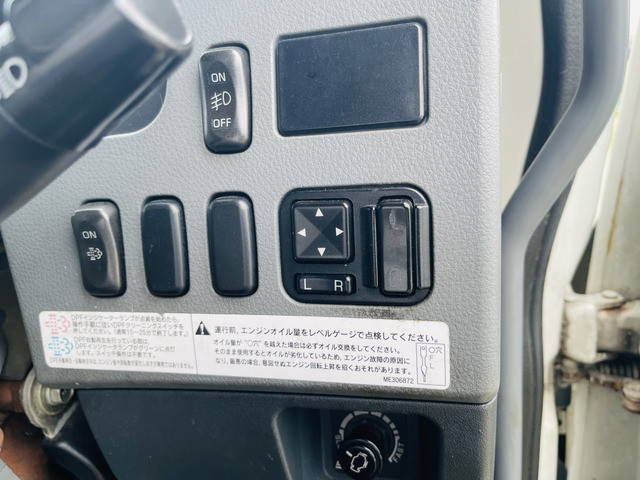 三菱ふそうファイターアルミウイング中型（4t）[写真20]