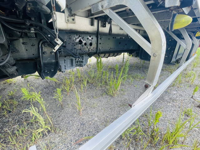 三菱ふそうファイターアルミウイング中型（4t）[写真33]