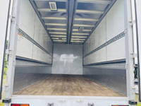 三菱ふそうファイターアルミウイング中型（4t）[写真10]