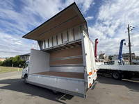 三菱ふそうキャンターアルミウイング小型（2t・3t）[写真16]