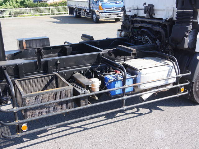 UDトラックスコンドル深ダンプ（土砂禁ダンプ）増トン（6t・8t）[写真14]