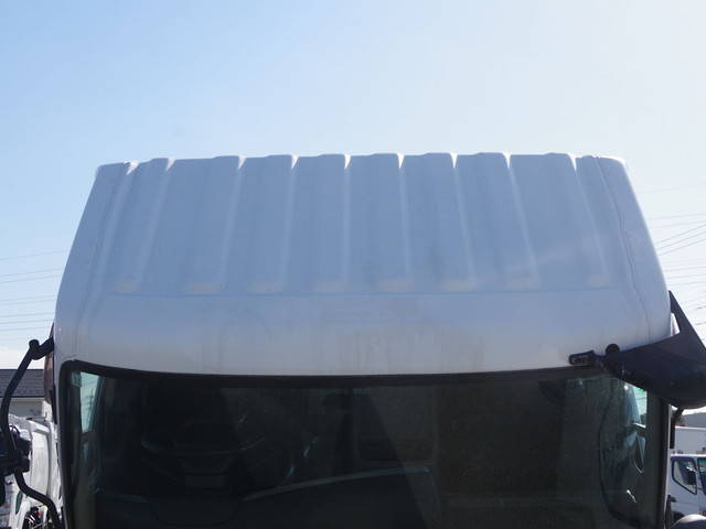 UDトラックスコンドル深ダンプ（土砂禁ダンプ）増トン（6t・8t）[写真16]