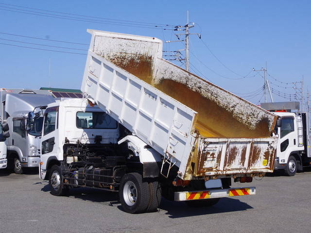 UDトラックスコンドル深ダンプ（土砂禁ダンプ）増トン（6t・8t）[写真02]