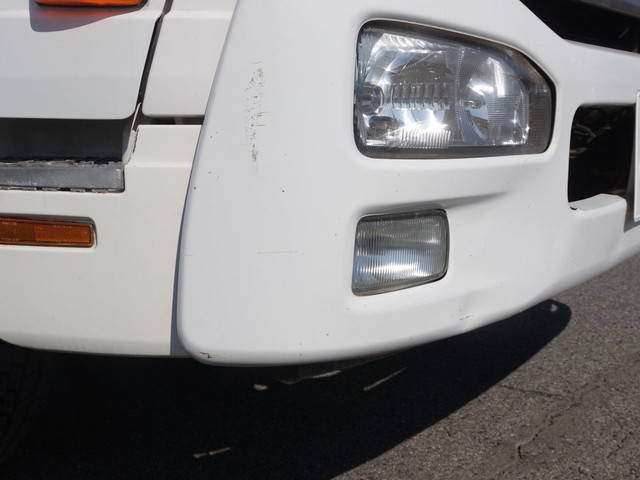 UDトラックスコンドル深ダンプ（土砂禁ダンプ）増トン（6t・8t）[写真21]