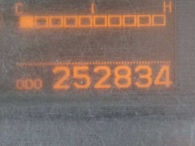 UDトラックスコンドル深ダンプ（土砂禁ダンプ）増トン（6t・8t）[写真28]