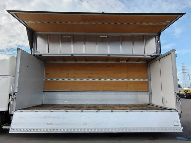 日野レンジャーアルミウイング中型（4t）[写真11]